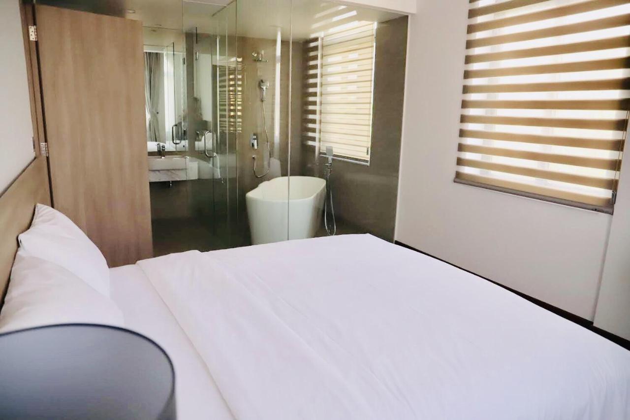Mansion Park Hotel & Apartment Bien Hoa Exterior photo